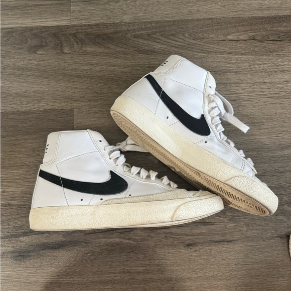 Nike Blazers  Size 5.5 / 36 EUR - Picture 4 of 7